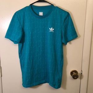 Adidas Shirt(Can bundle other 3 shirts)